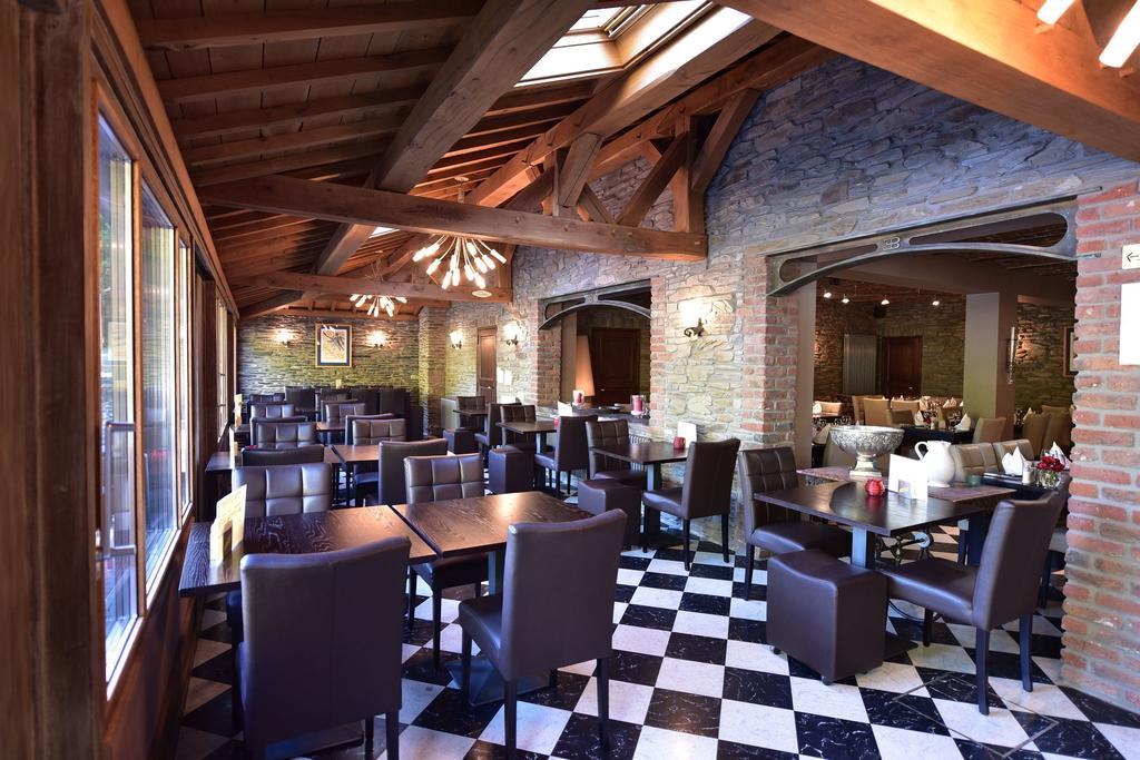 Moulin De La Strument Hotel 3*